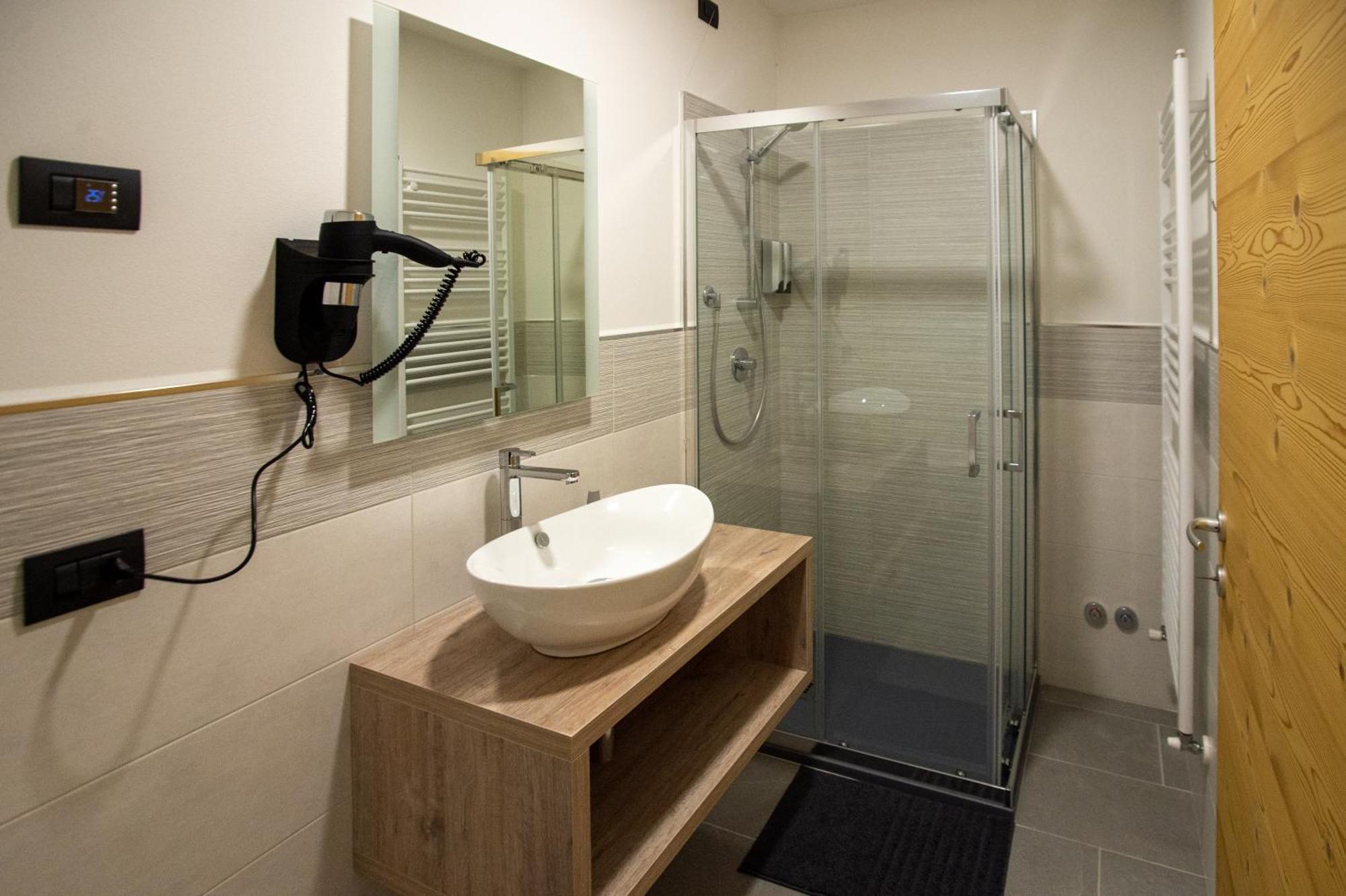 La Lesivera Bed And Breakfast Tione di Trento Exterior foto